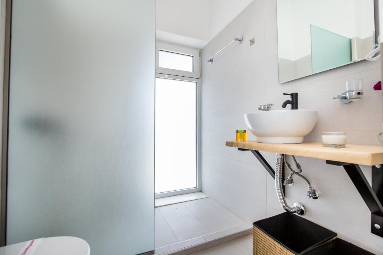 Avgoustidis Apartments Лименария Екстериор снимка