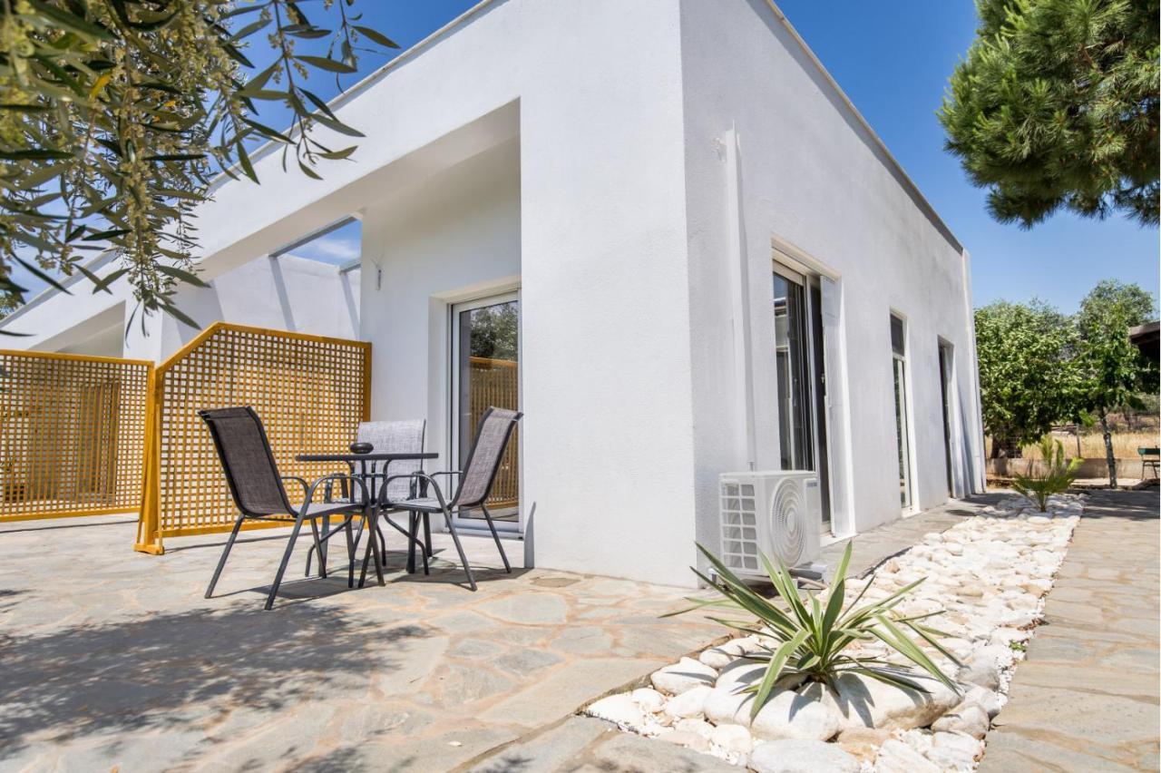Avgoustidis Apartments Лименария Екстериор снимка